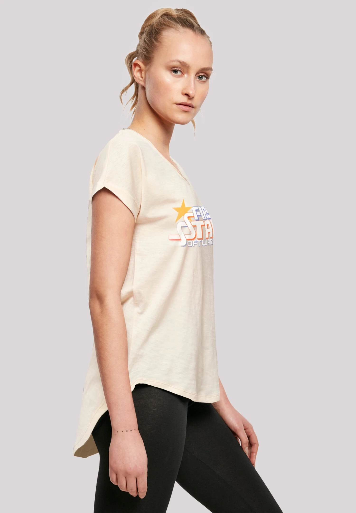 F4NT4STIC Retro Gaming Firststar Inc - T-Shirt Print - Whitesand 6 F4NT4STIC Retro Gaming Firststar Inc - T-Shirt Print - Whitesand - Afbeelding 4