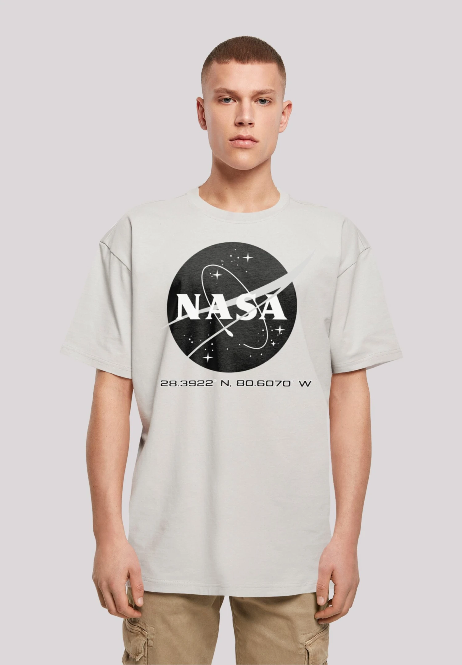 F4NT4STIC Nasa Logo Meatball Phiber Metaverse Fashion - T-Shirt Print - Lightasphalt 3 F4NT4STIC Nasa Logo Meatball Phiber Metaverse Fashion - T-Shirt Print - Lightasphalt