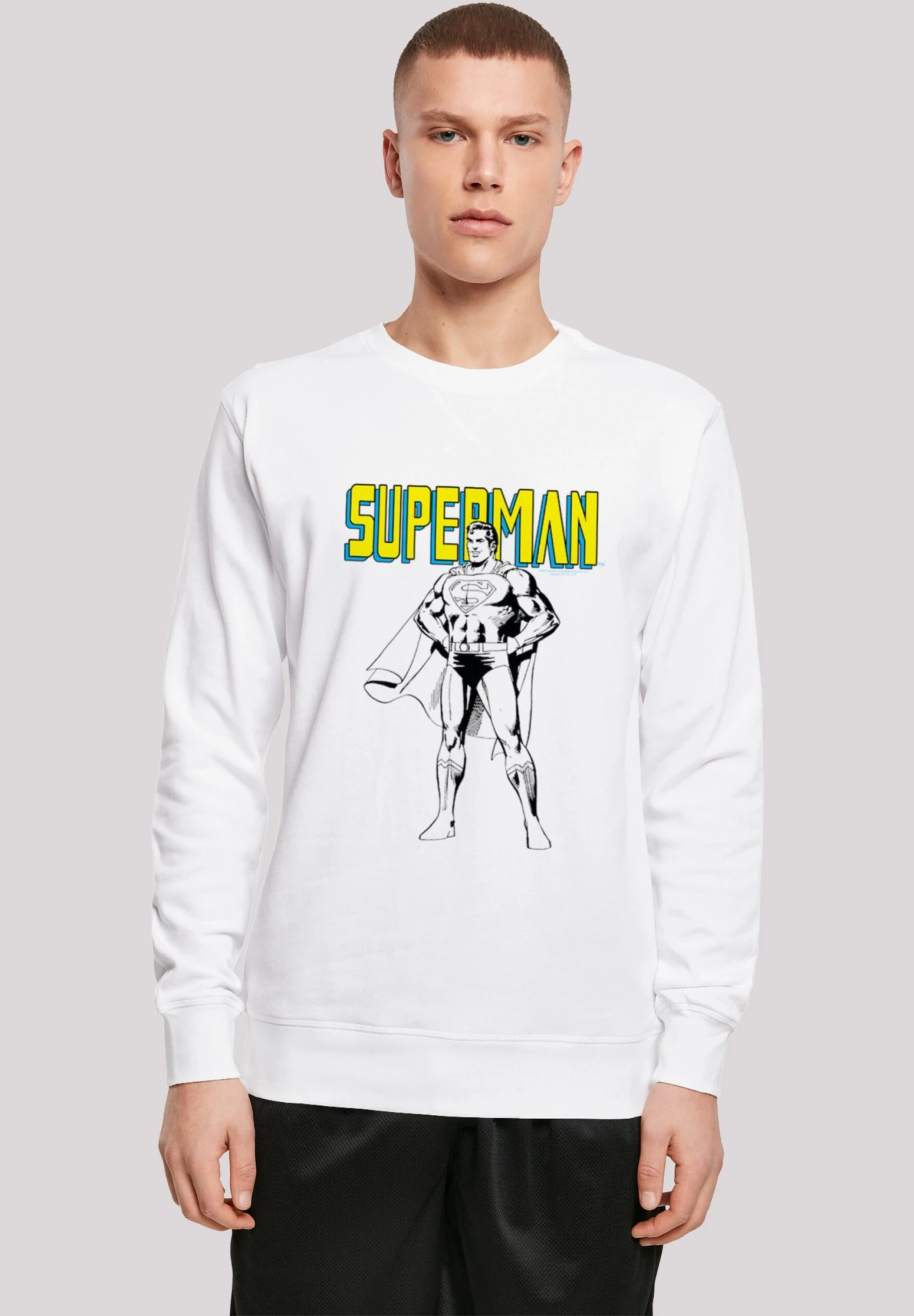 F4NT4STIC Dc Comics Superman Mono Action Pose - Sweater - White 3 F4NT4STIC Dc Comics Superman Mono Action Pose - Sweater - White