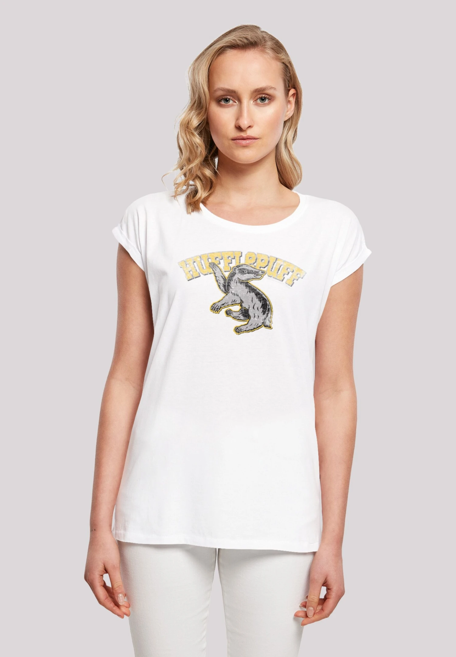 F4NT4STIC Harry Potter Hufflepuff Emblem - T-Shirt Print - White 3 F4NT4STIC Harry Potter Hufflepuff Emblem - T-Shirt Print - White